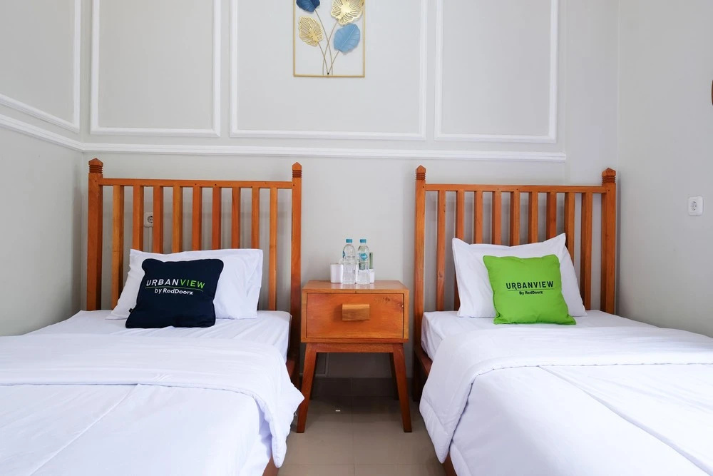 Urbanview Hotel Dieng Chill House Syariah