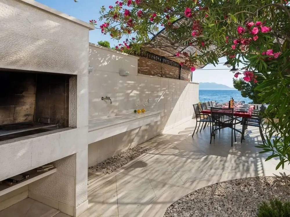 Nice Apartment in Gradac