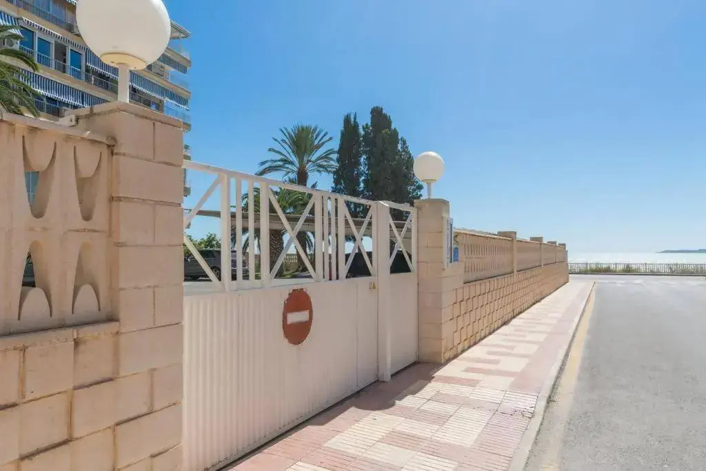 Tahiti Muchavista, El Campello, apartment with amazing sea views