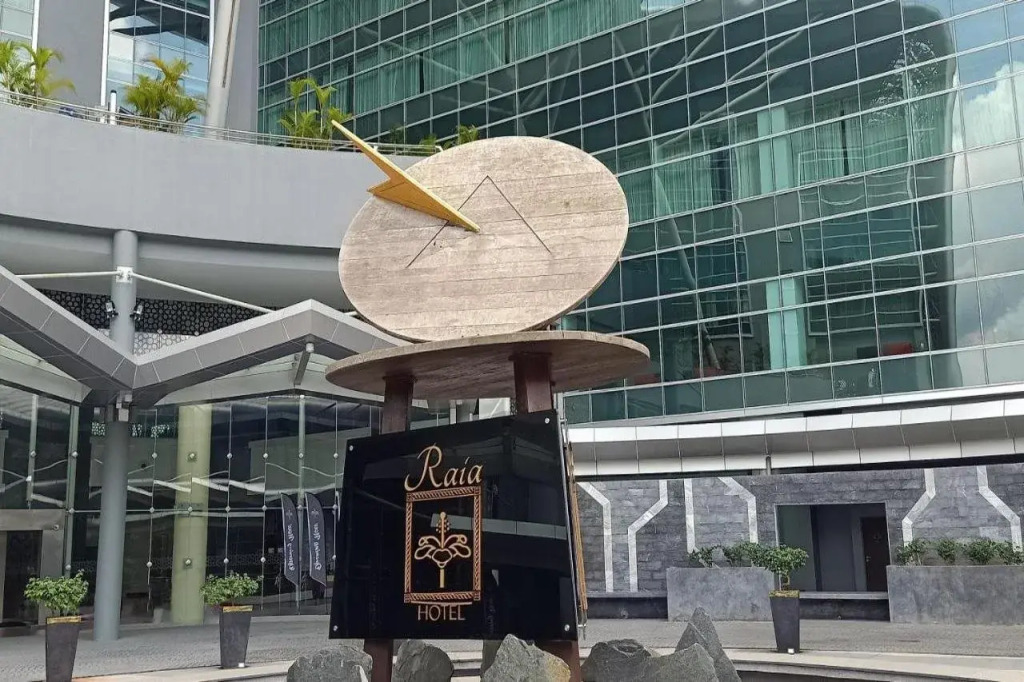 Raia Hotel & Convention Centre Kuching