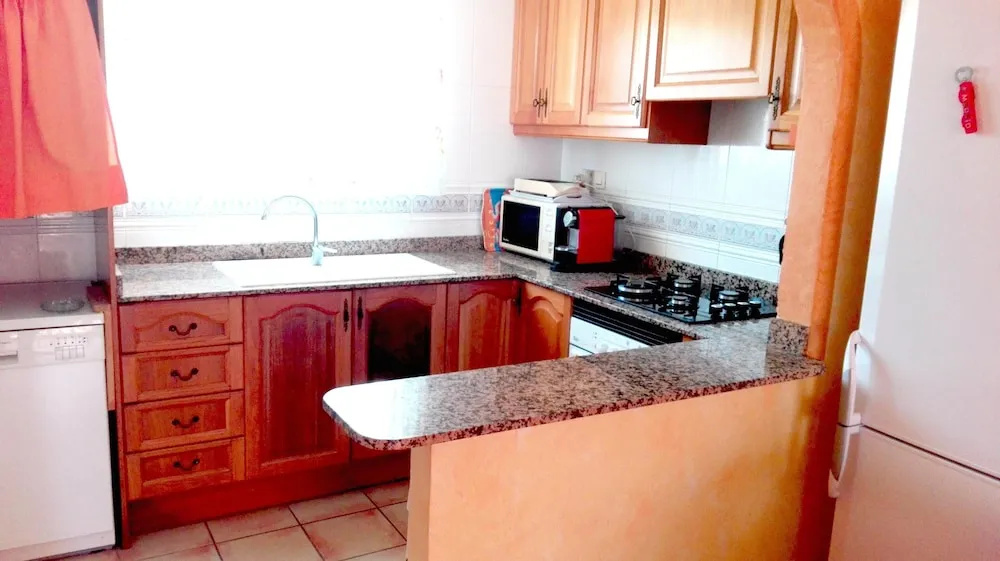 House With 3 Bedrooms in Oliva, With Furnished Terrace and Wifi - 350