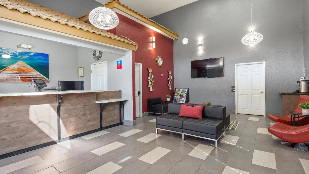 Quality Inn & Suites Hesperia-Victorville
