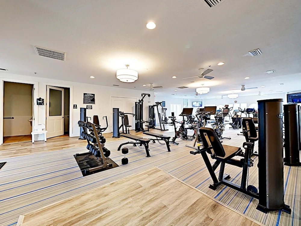 20050 East Oak Rd Condo Unit 1108