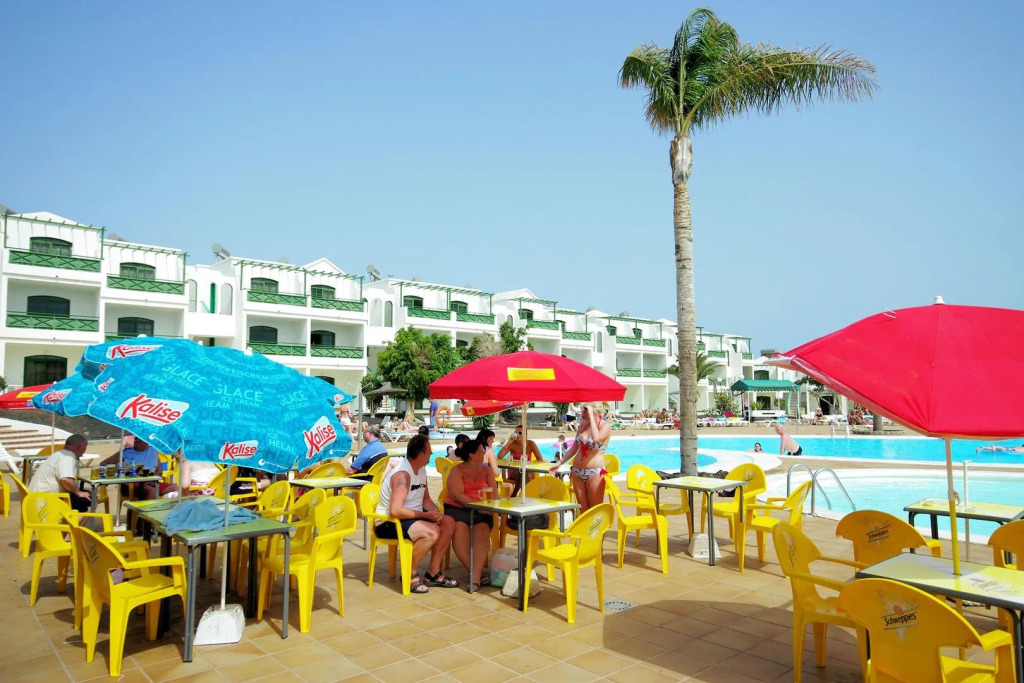 Hotel Plaza Palmeras