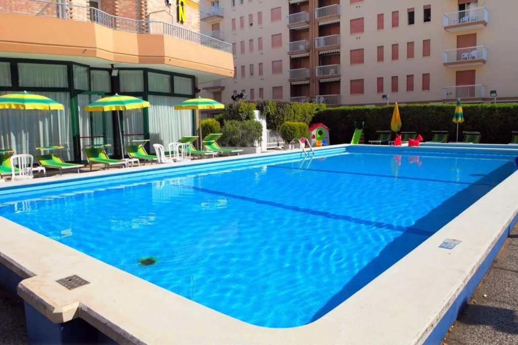 Hotel American
