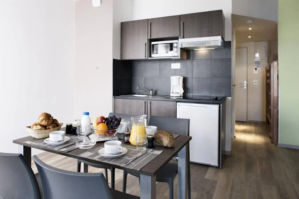 SOWELL RESIDENCES Pierre Blanche