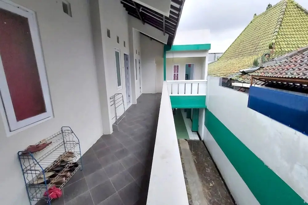 OYO 90766 Gardenia Boarding House