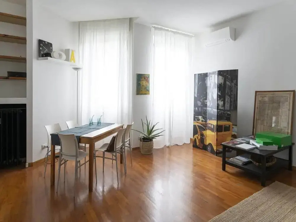 Stylish Retreat for two in Milan