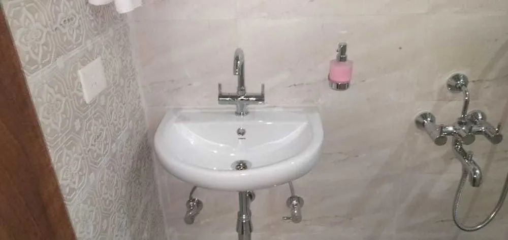 Hotel Grand Kailash,Kotdwara