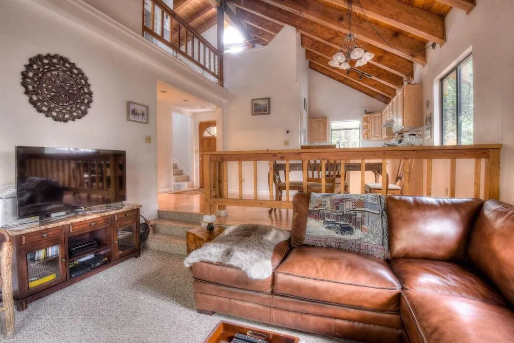 Glacier Forest Getaway HOA Access!