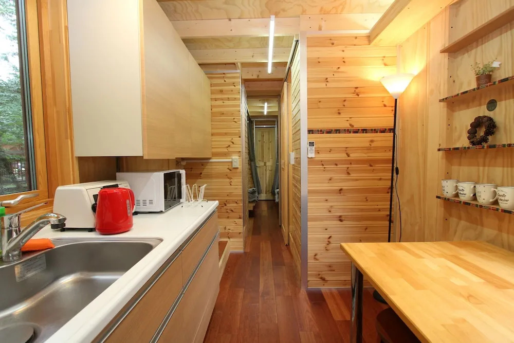 Qooneltas Container House In The Forest