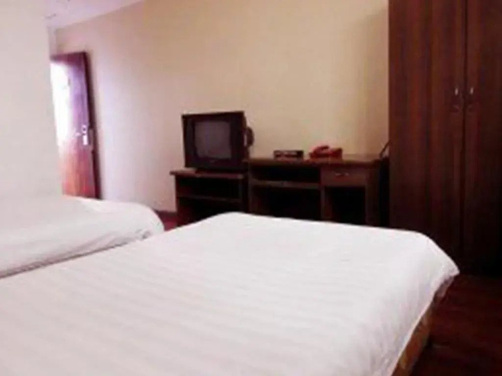 Tianzhu Express Hotel
