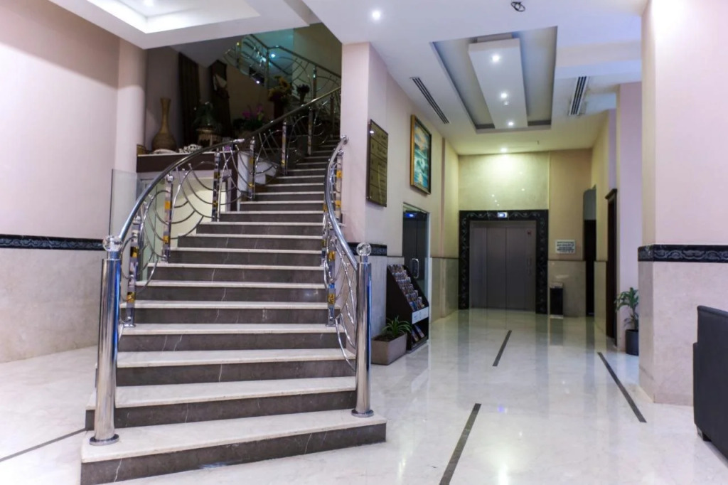 فندق فيلوران Veloran Hotel