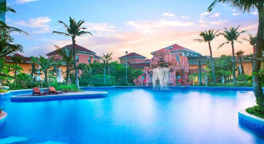 Glory Charm Hotel