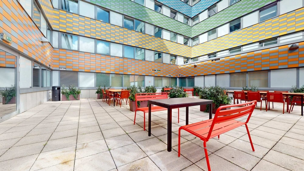 Student Only Highbury