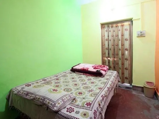 Azure Family Paying Guest House