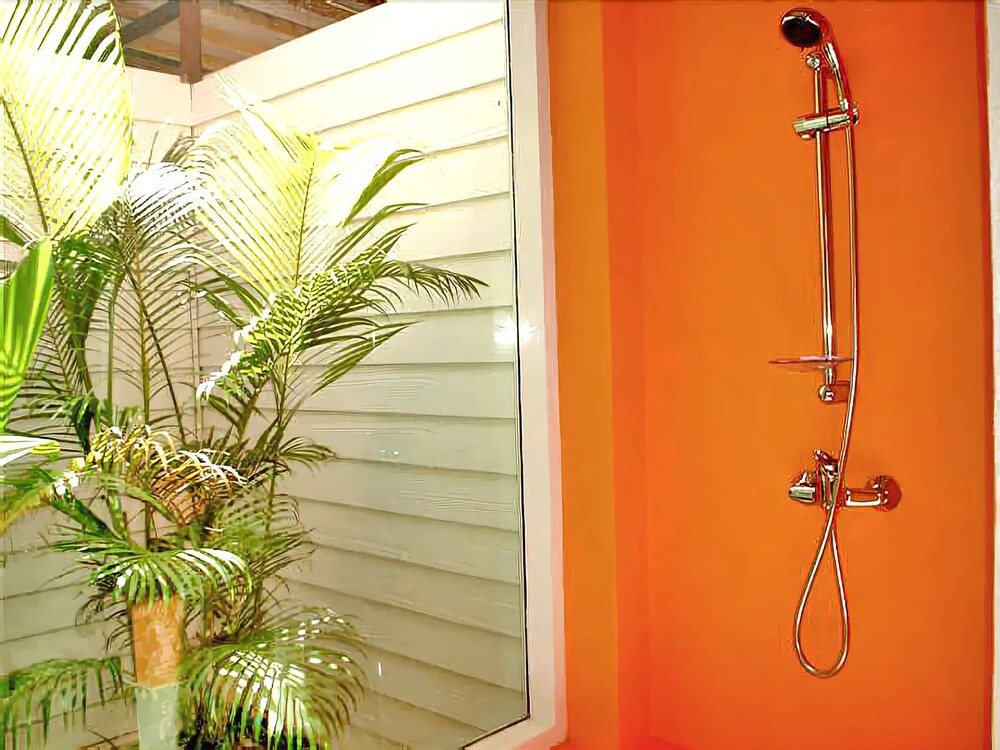 Sunshine Pool Villa