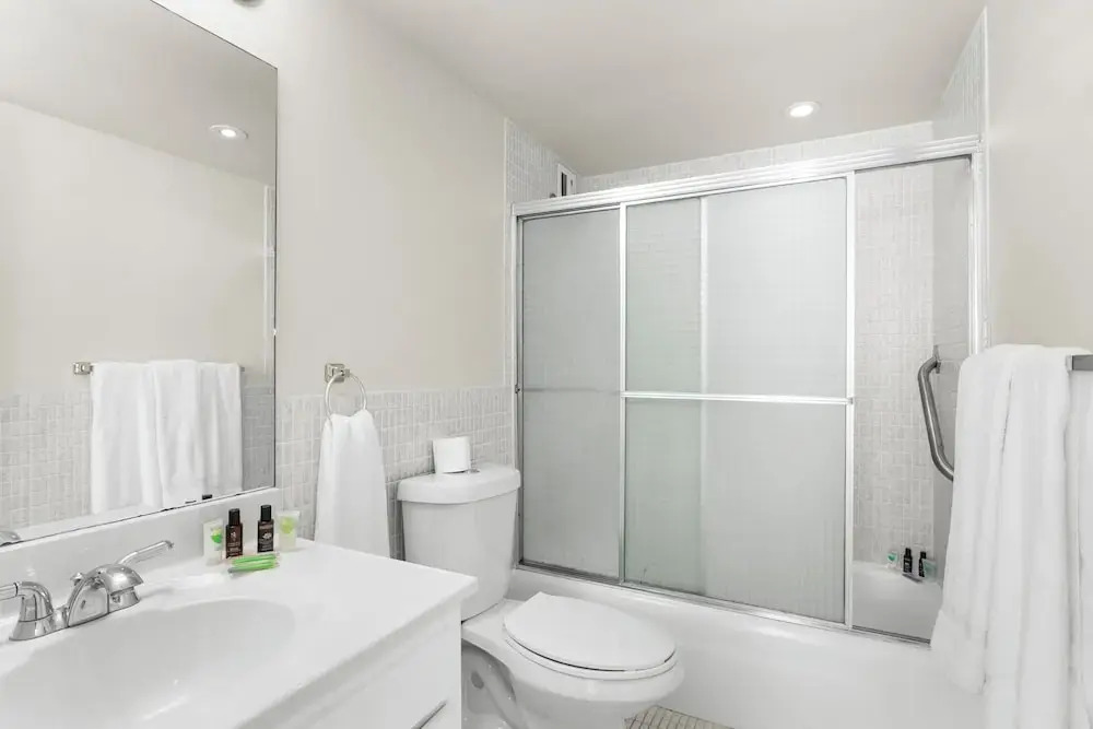 Bay Harbor Sunset Two Bedrooms Apt