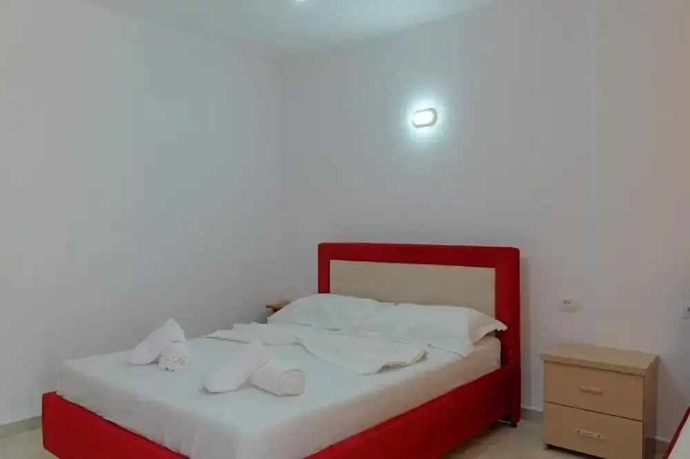 Vila Xhovani