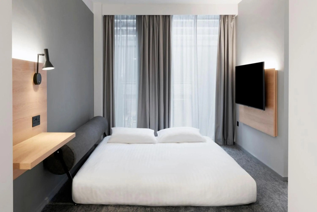 Moxy Manchester City Centre