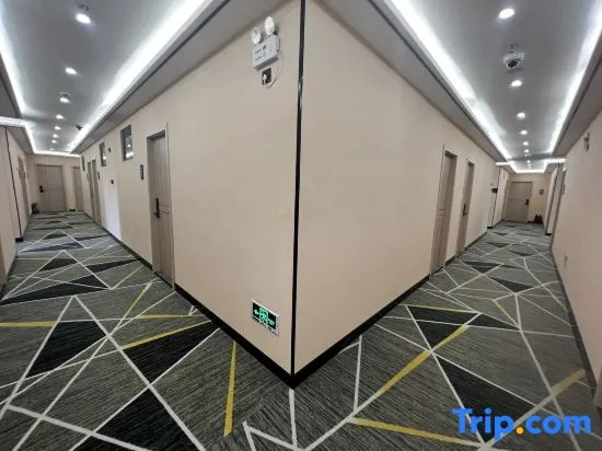 Shanghai Huitian Yuexing Hotel