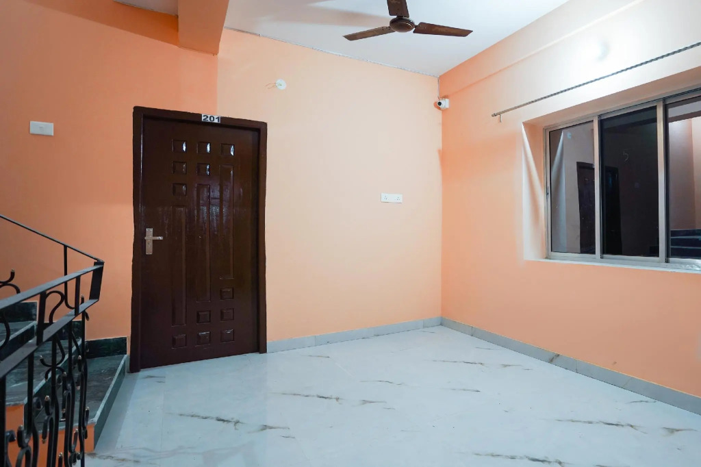 OYO 48725 Hotel Ankit Raj
