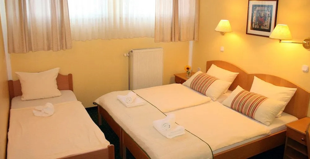 Hotel Leonardo