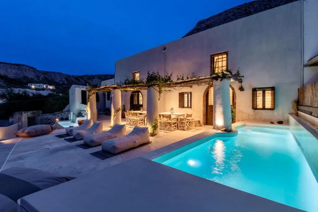 Canava Villas #2 in Santorini Private Pool