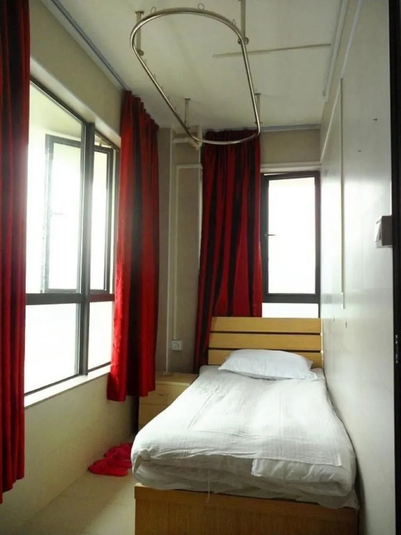 Jiujiu Express Apartment