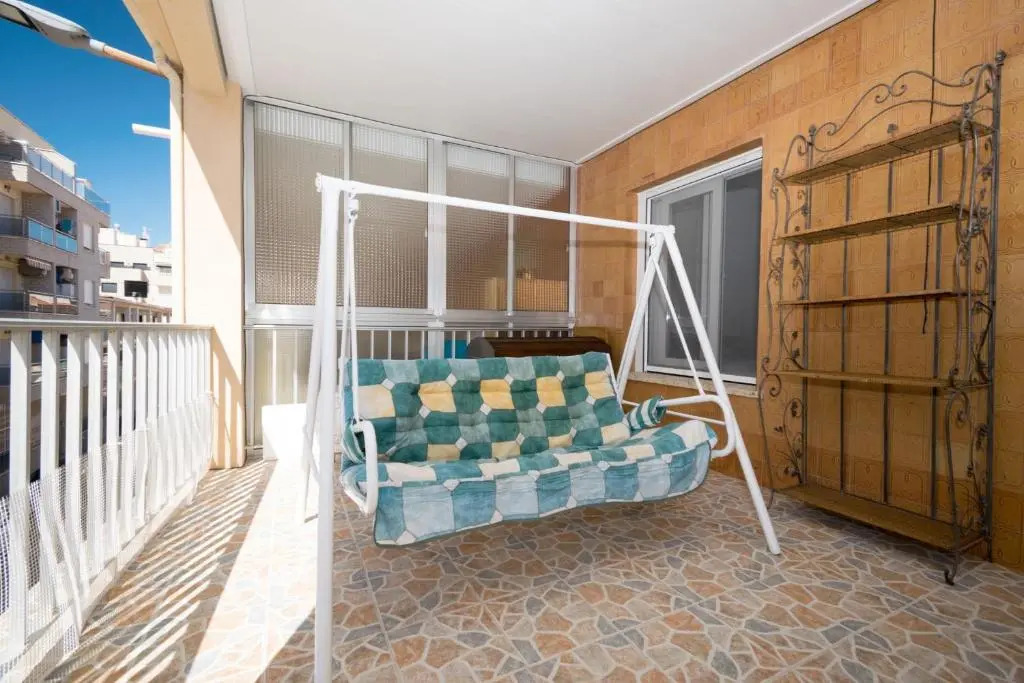 094 Pure Pleasure - Alicante Holiday