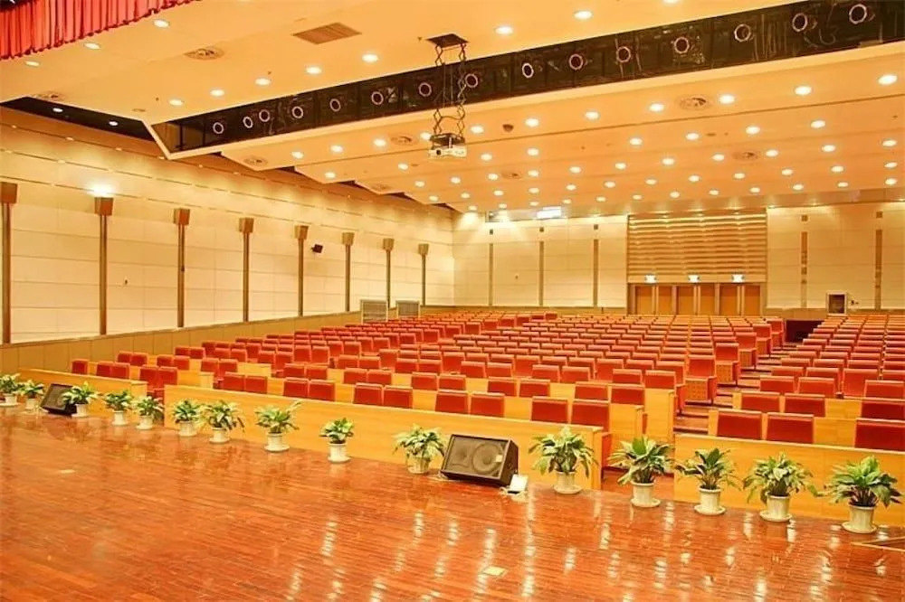 Qingdao University International Academic Exchange Centre Hotel