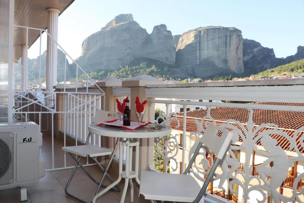 Hotel Kosta Famissi