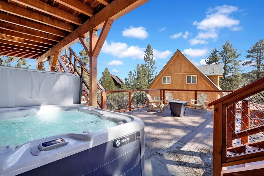 2132-meadow View Cabin 3 Bedroom Home by Redawning