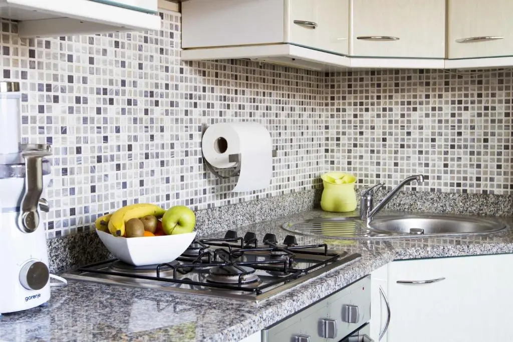 Studio Apartments Ana