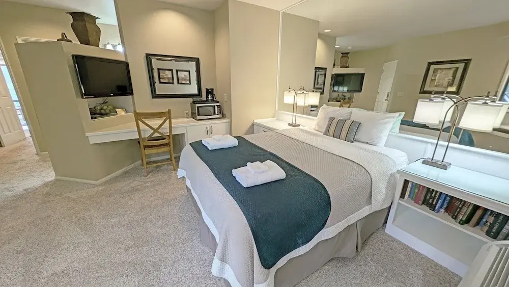 Mt Bachelor Village 332 B 1 Bedroom Condo