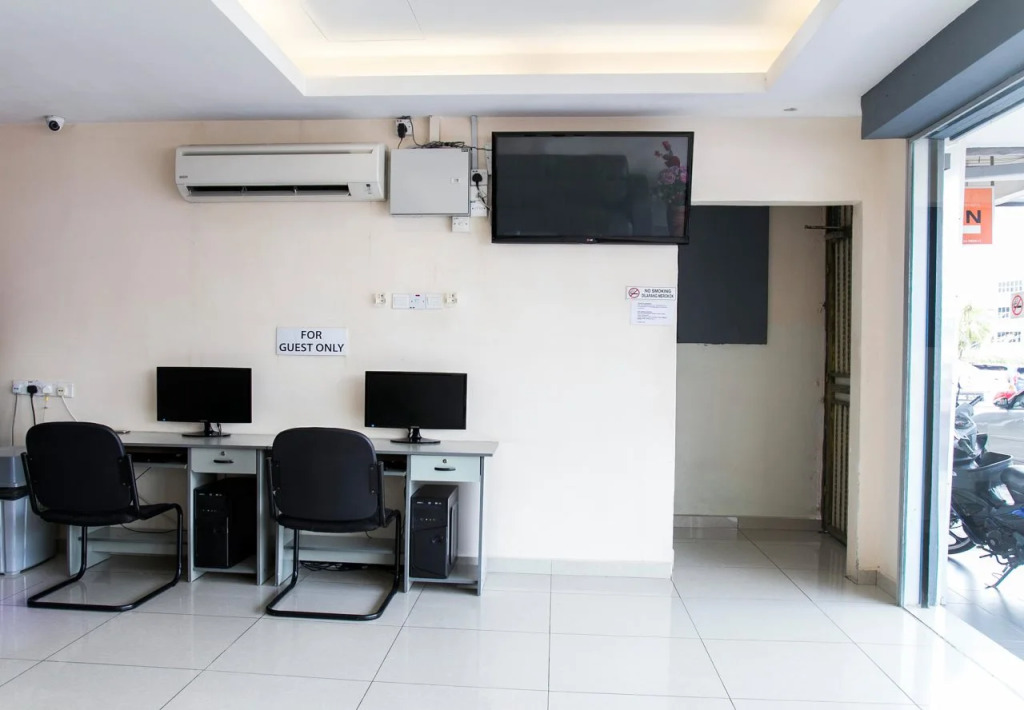 De UPTOWN Hotel @ P.J. 222