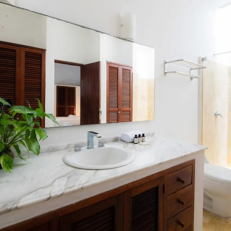 w Vibrant House 5BR w Pool n AC in Cartagena