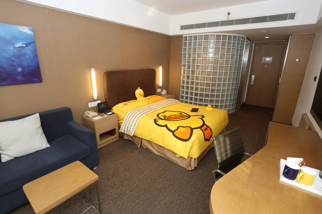 Holiday Inn Express Shanghai Jinsha by IHG