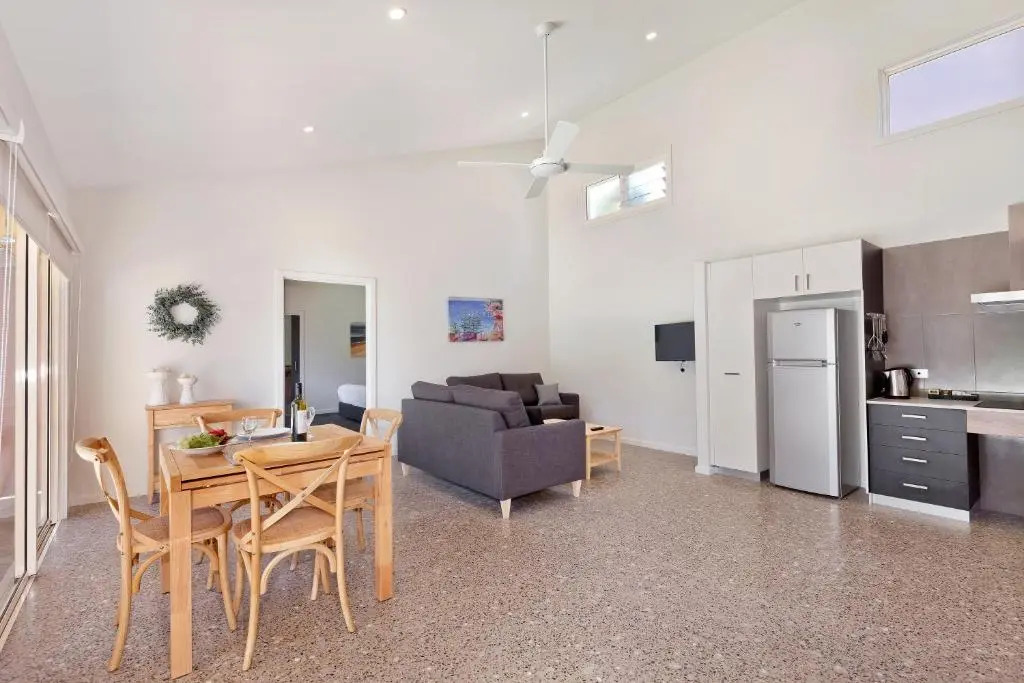 Tathra Beach House Holiday Apartments