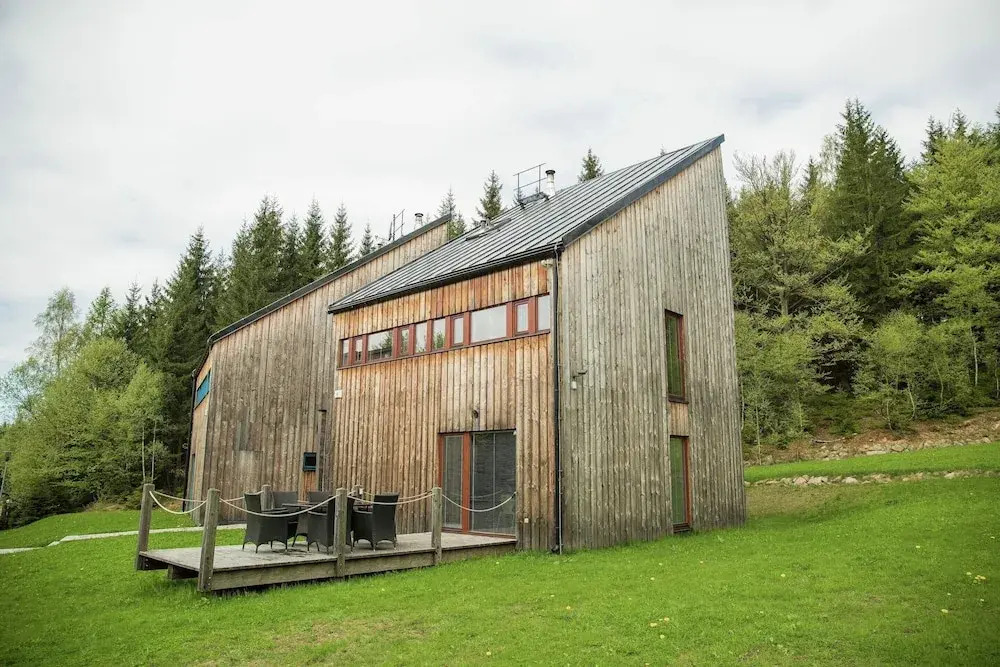 Chalet in Czechia's Tranquil Residential Area