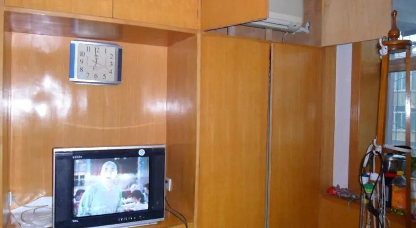 Jinri Friendship Apartment Hongjialou Road