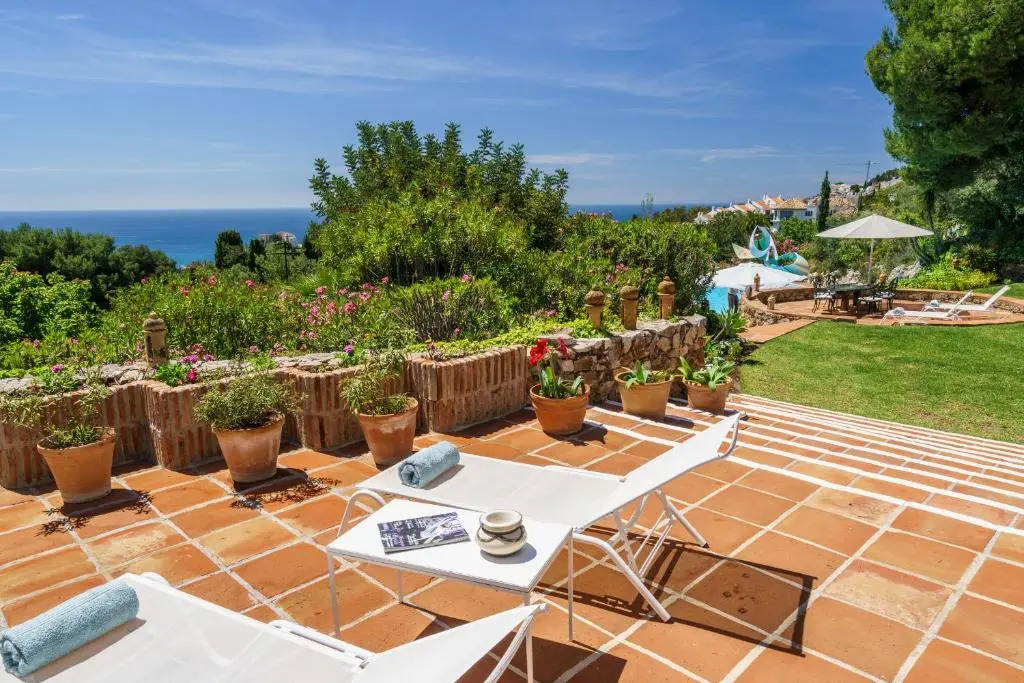 7,000 sqm Luxurious Villa with Panoramic Sea Views Multiple Gardens & Two Pools