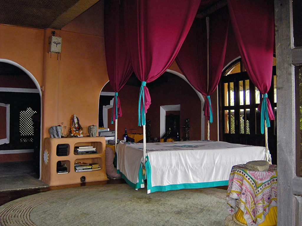 Anadu House