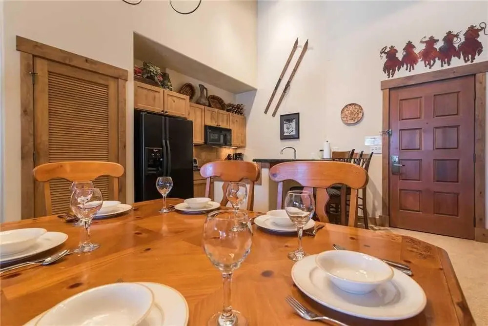 3306 Champagne Lodge, Trappeur's Crossing Apartment 2