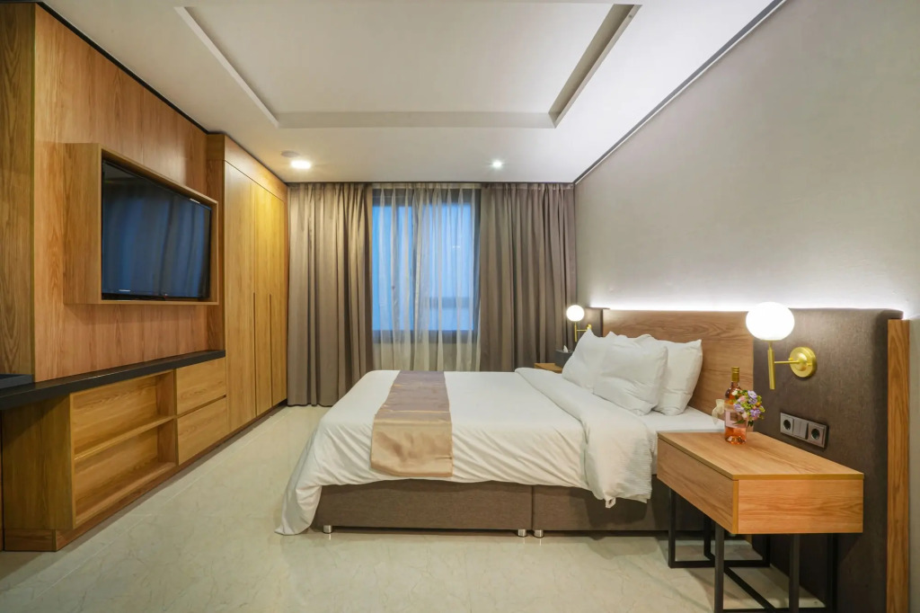 Embledon Hotel
