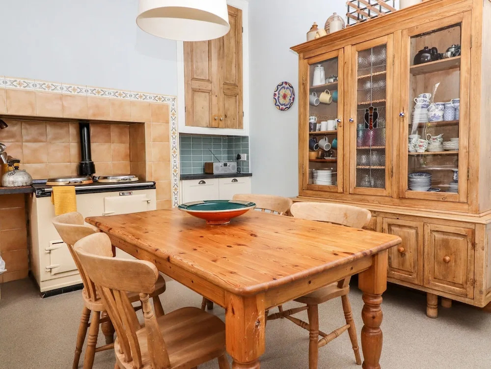 Casa Craven by Casa del Artista, 4 Bedroom Designer Home