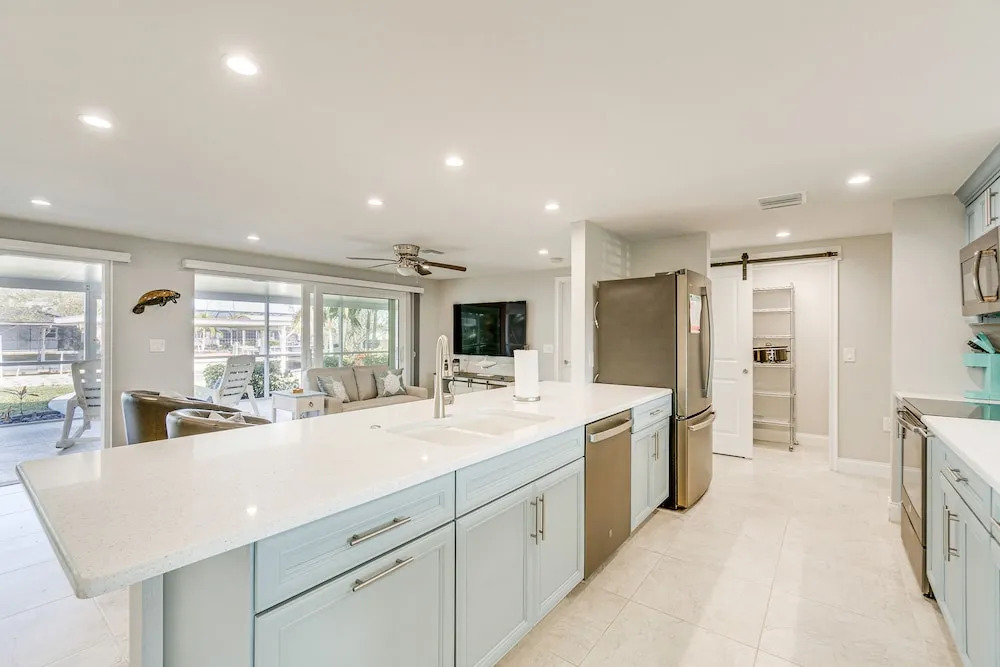 Englewood Vacation Rental ~ 2 Mi to Beach!