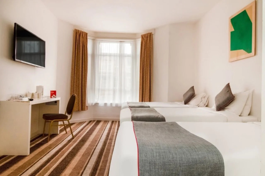 Cardiff Riverside Hotel by Belvilla