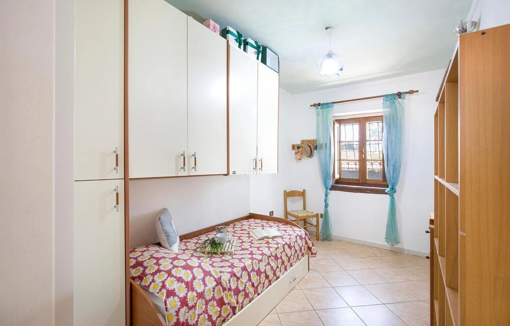 Stunning Home in Cittadella del Capo With 4 Bedrooms, Private Swimming Pool and Outdoor Swimming Pool