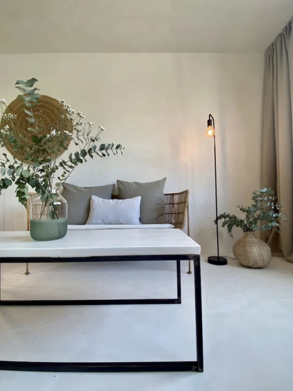 Edville Studio Riverside